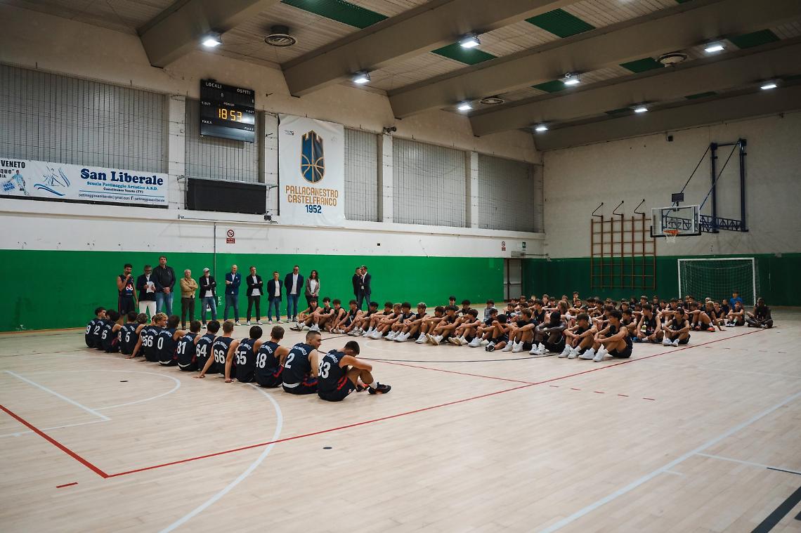 Pallacanestro Castelfranco 1952, la scommessa sui giovani paga: prima in campionato e Under 17 in Eccellenza