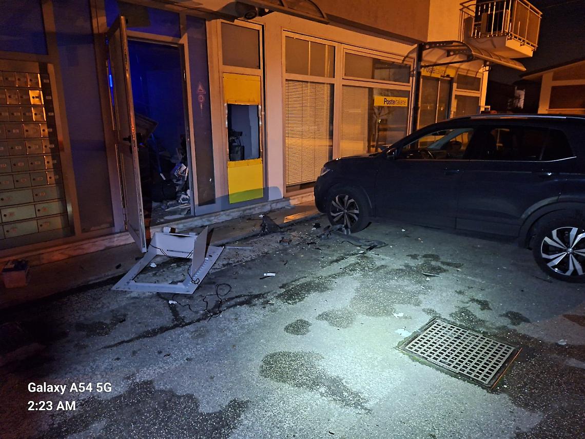 Riese Pio X, assalto nella notte all&rsquo;ufficio postale: fatto esplodere l&rsquo;ATM