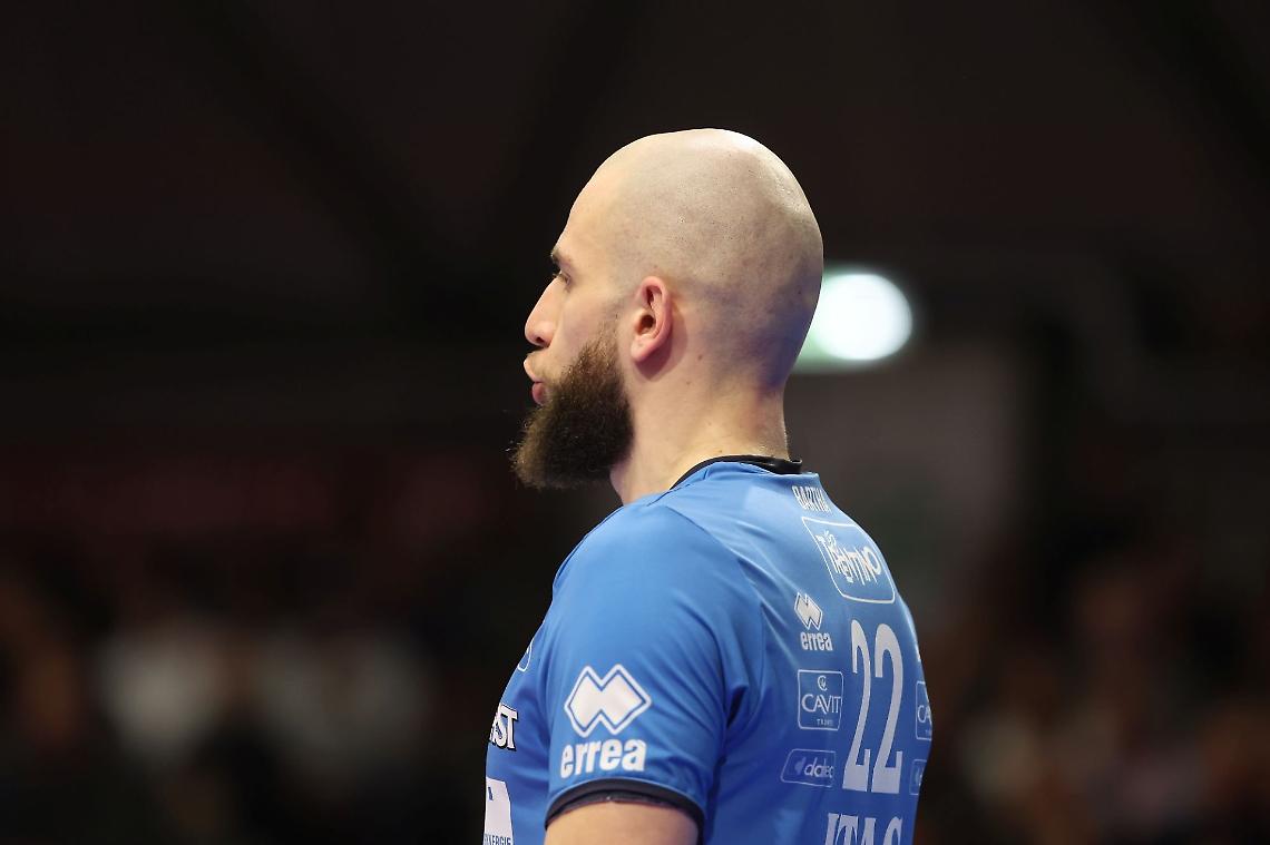 Volley, Trento perde a Piacenza: 3-1 e la corsa al terzo posto si riapre