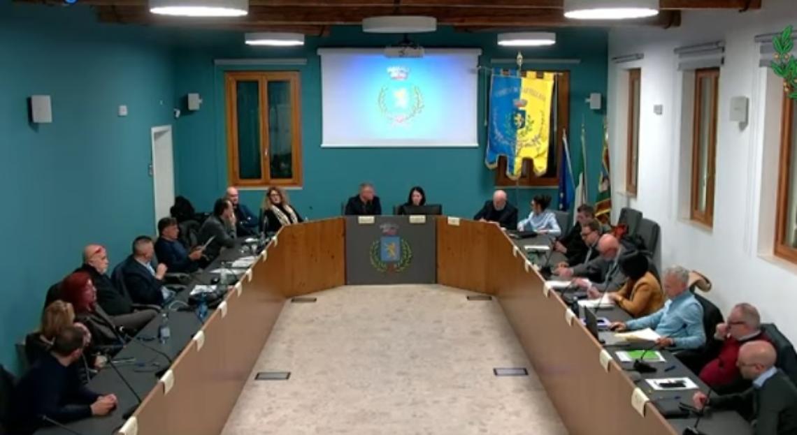 Martellago, tornano in aula i debiti fuori bilancio: scontro in Consiglio