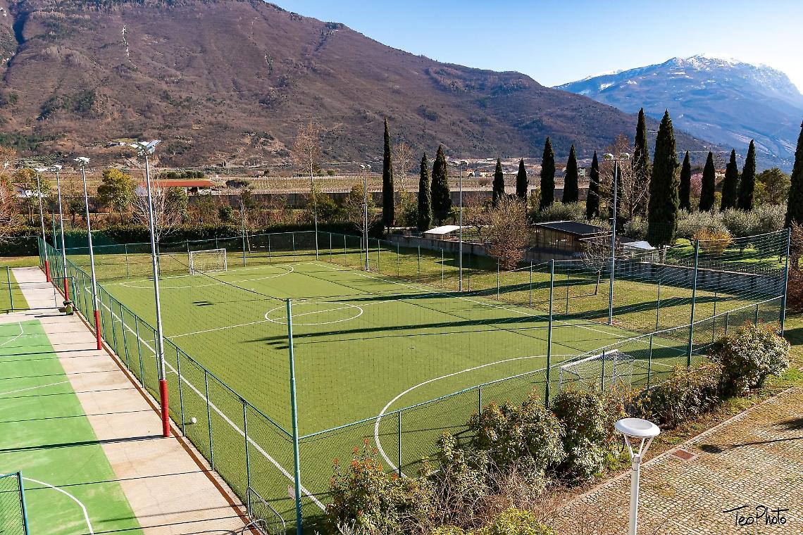 Svastica con i sassi al grest di Arco: "Dieci giorni per farsi avanti, poi denuncia"