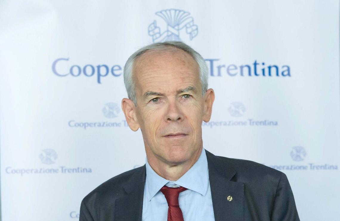 Crisi alla Federazione trentina della Cooperazione: Simoni risponde ai vice e porta tutto al Cda