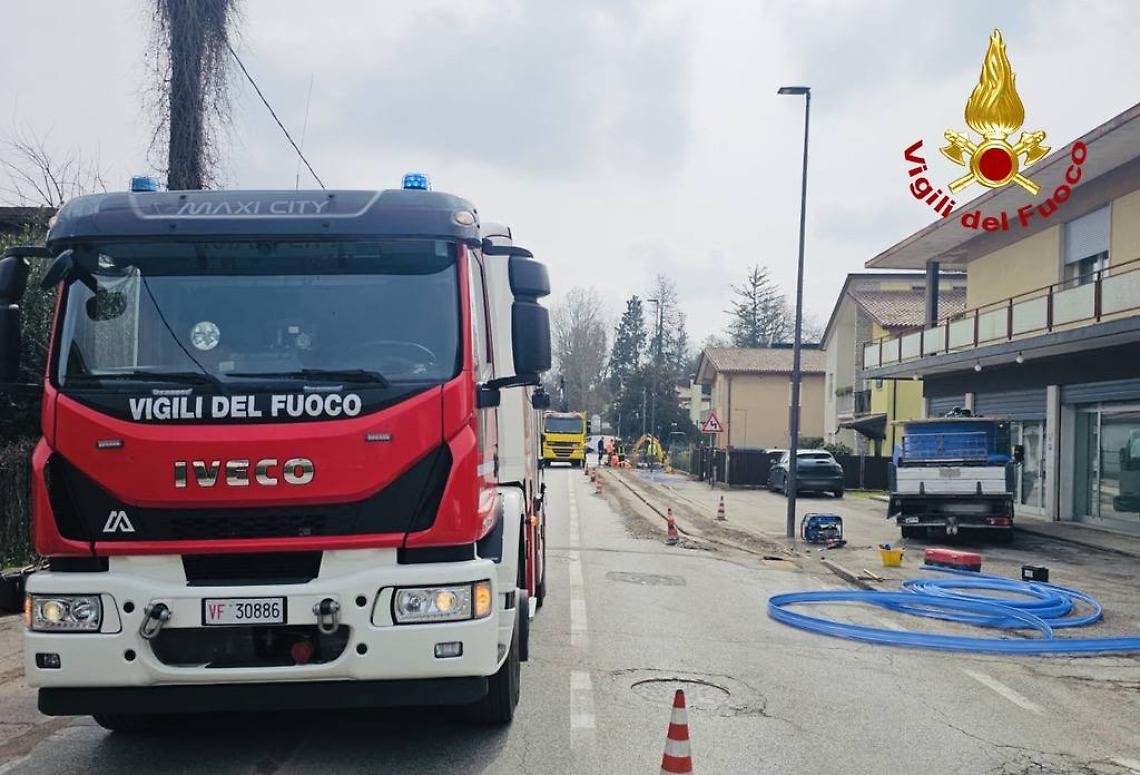 Treviso, fuga di gas in Strada di San Pelaio: strada chiusa e zona messa in sicurezza
