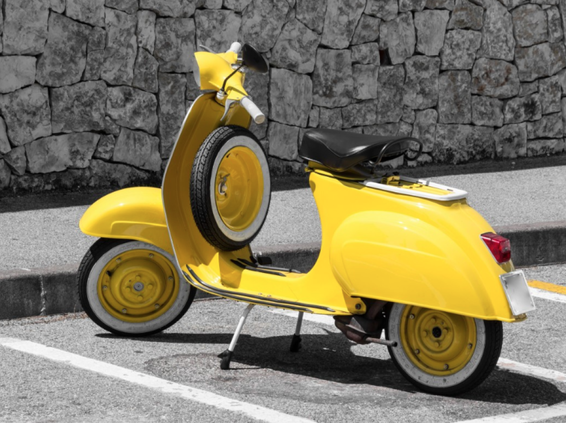 Motorino sicuro, a Trento 700 studenti imparano a guidare in piazza Fiera