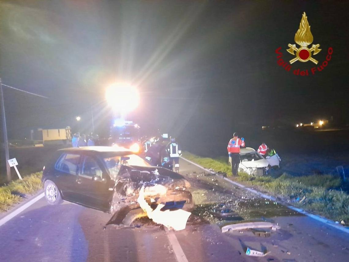 Cavarzere, scontro frontale sulla SP85: due conducenti feriti