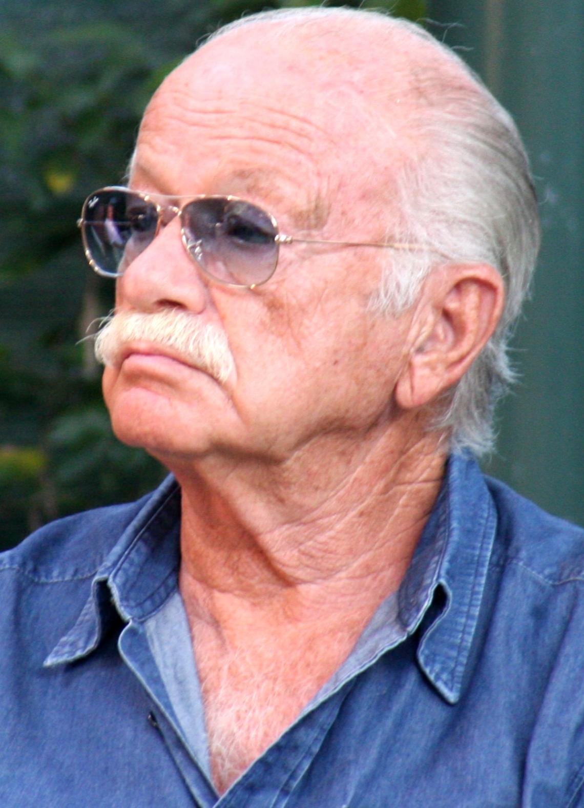 Addio a Gino Paoli, il cantautore che ha segnato la musica italiana: il legame con Jesolo e la scena musicale che lo ricorda