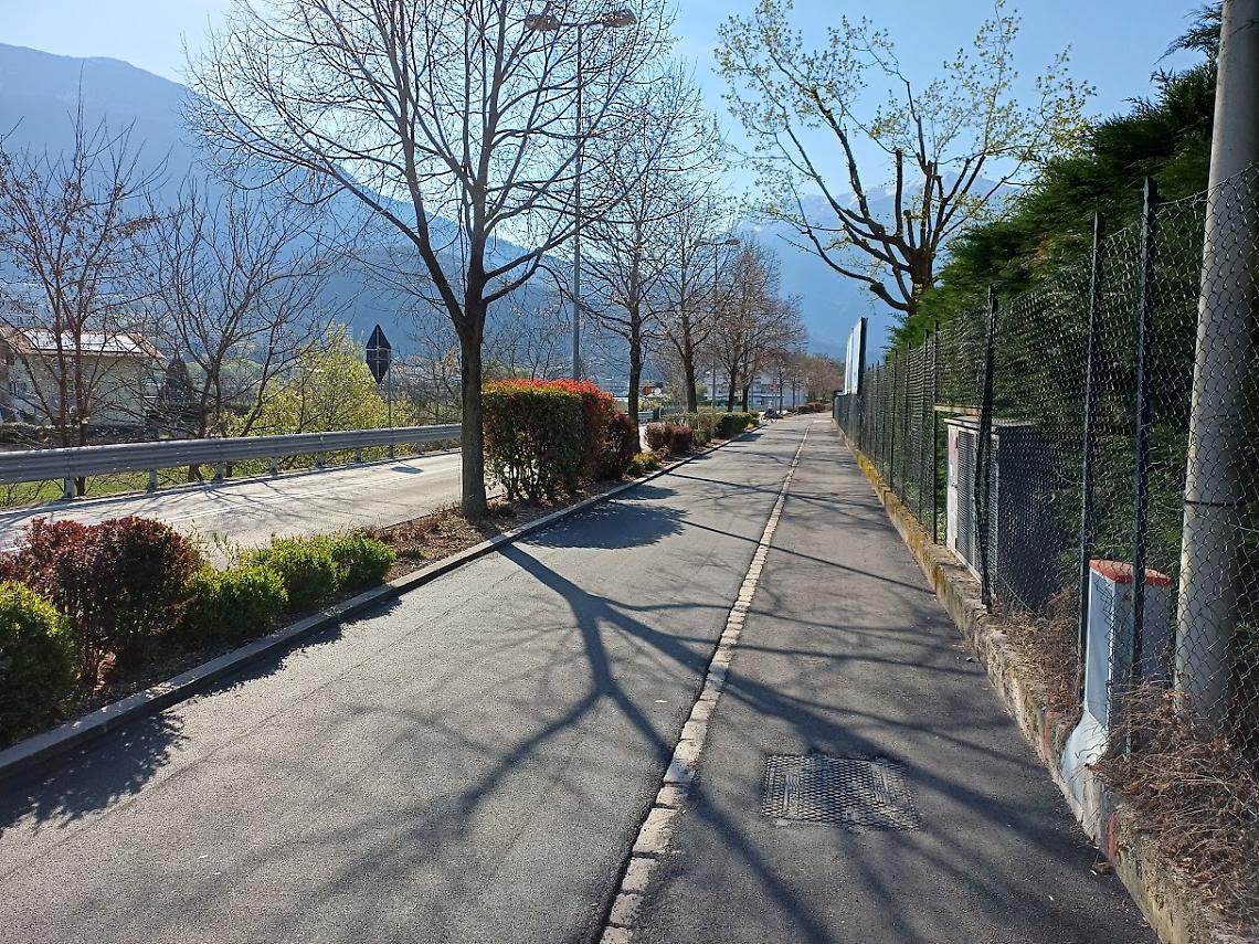 Trento, via Fersina: nuova fermata dell&rsquo;autobus senza barriere per facilitare l'accesso
