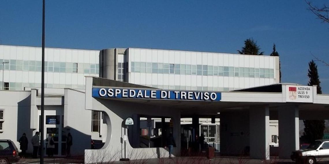 La Guardia di Finanza di Treviso visita i piccoli pazienti del reparto di pediatria