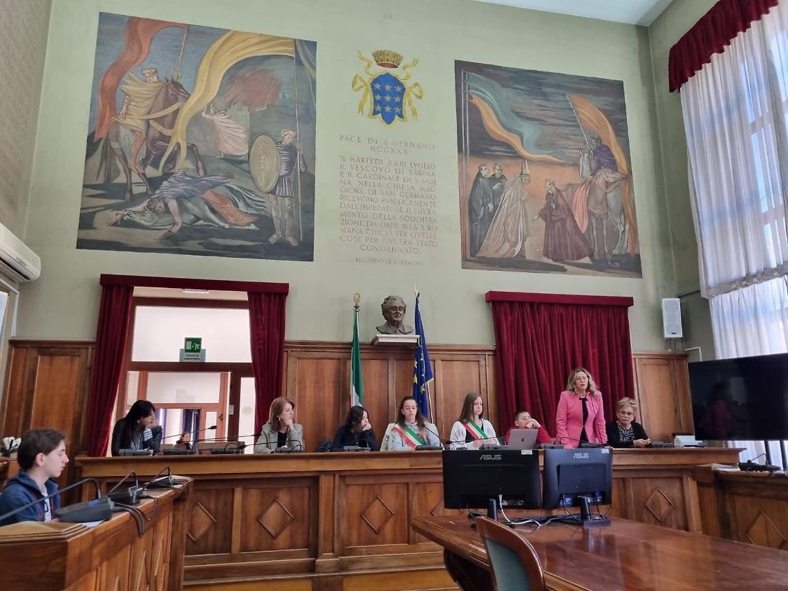 I giovani di Cavarzere in visita a Cassino: esperienza tra istituzioni e memoria