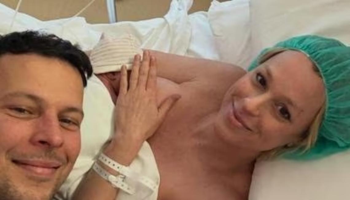 Federica Pellegrini di nuovo mamma: &egrave; nata la piccola Rachele