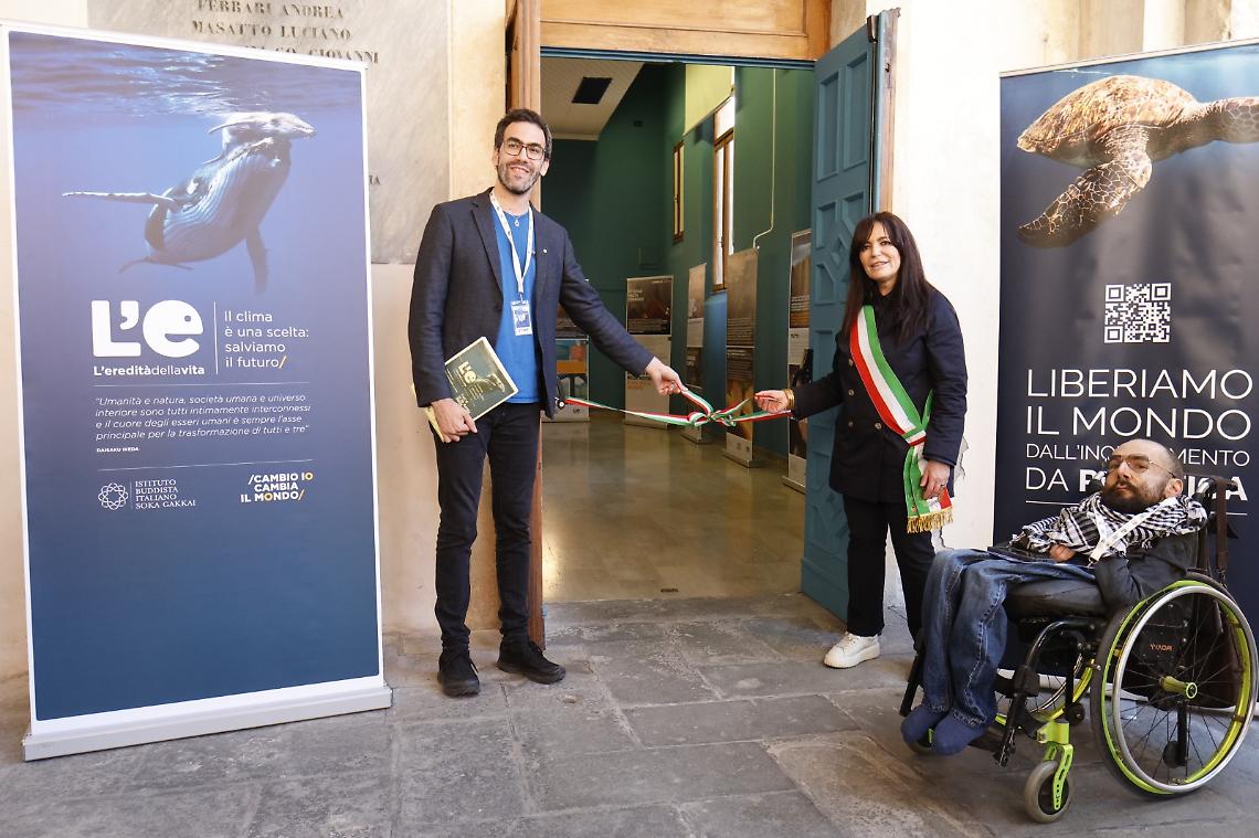 Crisi climatica e responsabilit&agrave;, la mostra che parla al cuore della comunit&agrave; rodigina