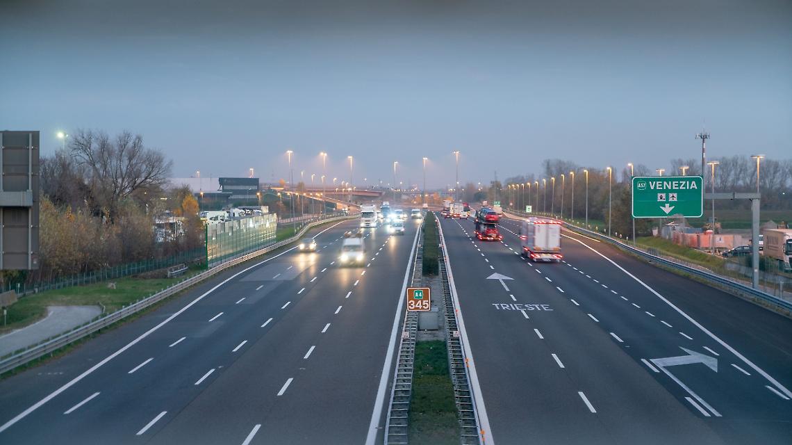 Passante di Mestre chiuso verso Trieste nel weekend: traffico deviato sulla tangenziale