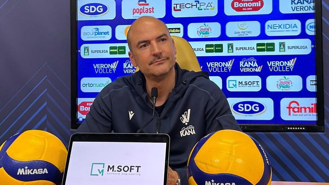 Coach Soli in conferenza stampa