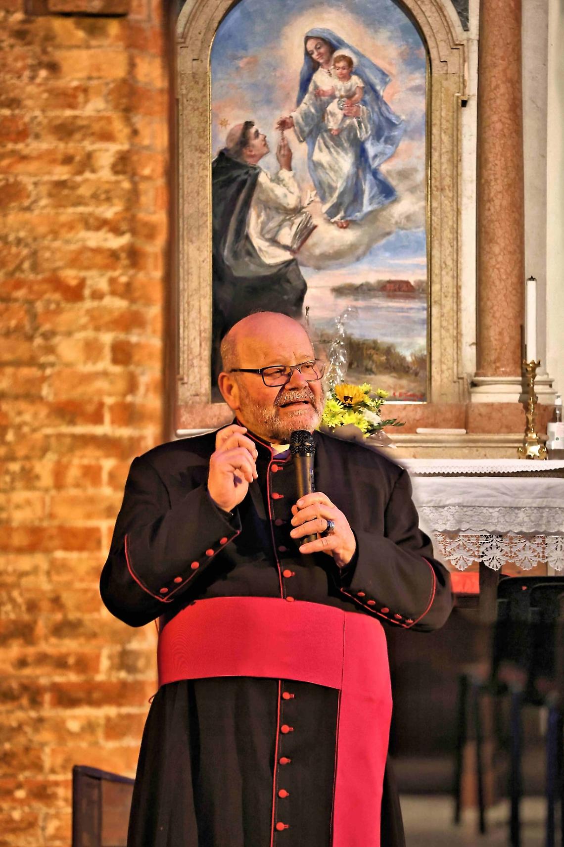 Addio a monsignor Dino Pistolato