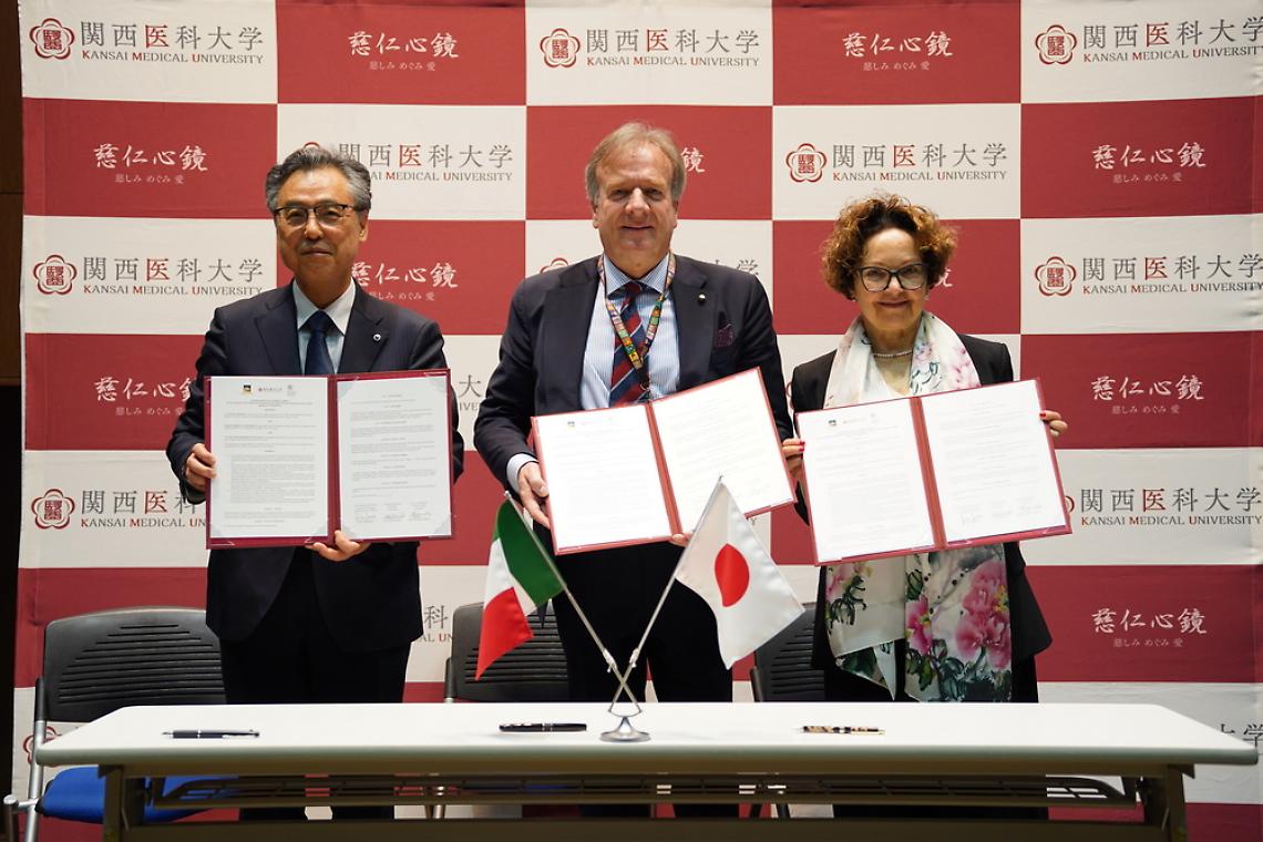 Da sx Tatsuo Kinashi, Gino Gerosa, Tiziana Lippiello