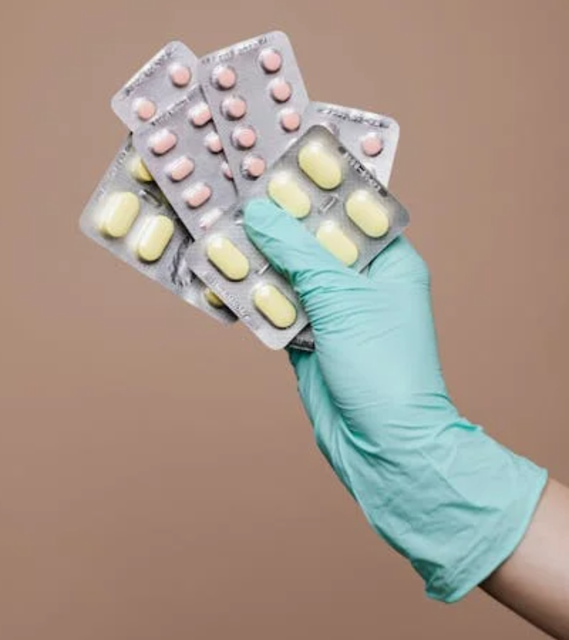 Antibiotici, svolta in Trentino: consumi in netto calo dopo il picco pandemico