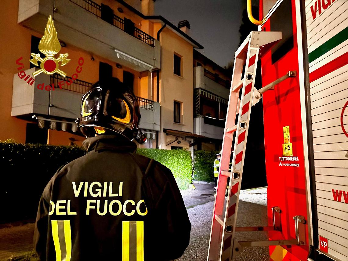 Fuga di gas in un condominio a Padova: evacuate 17 persone