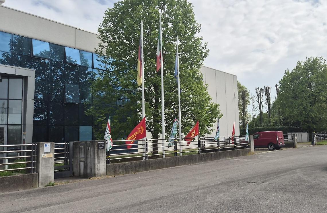 Costampress in crisi