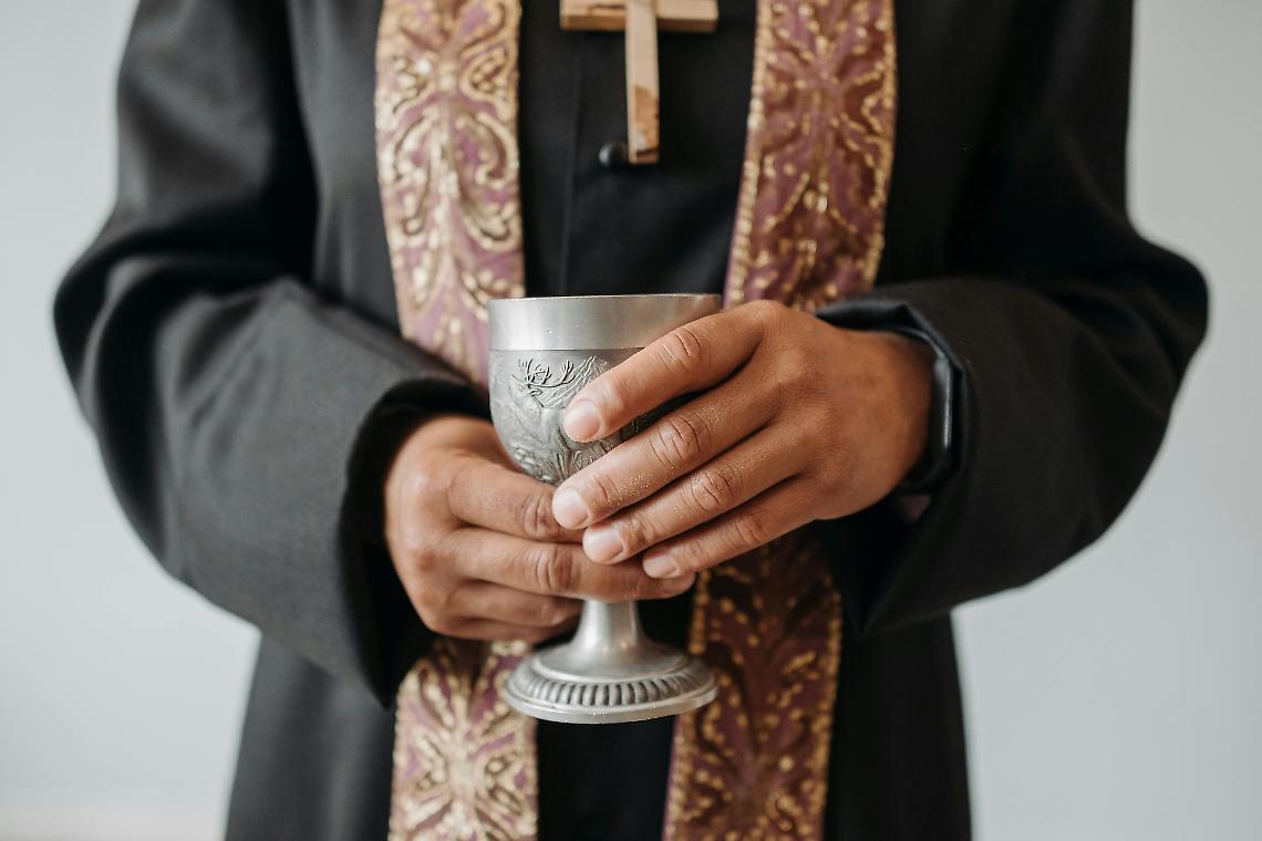 Vicenza, tentata truffa a un sacerdote: salvati 24mila euro grazie all'intervento dei Carabinieri