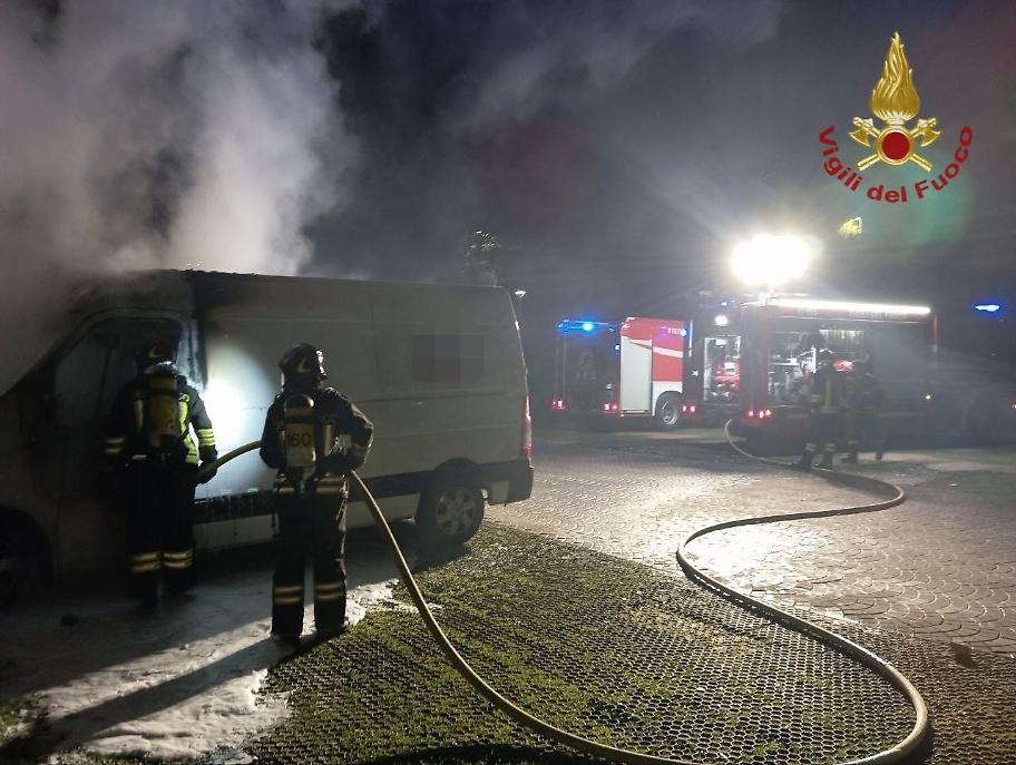 Furgone idraulico fuoco 3