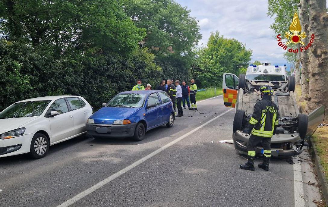 incidente stradale castello di godego (1)