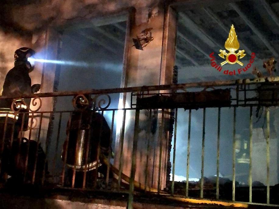 vigili del fuoco 2