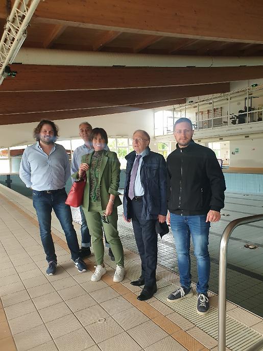 COMMISSARIO TOMAO VISITA PISCINA_ROVIGO (2)