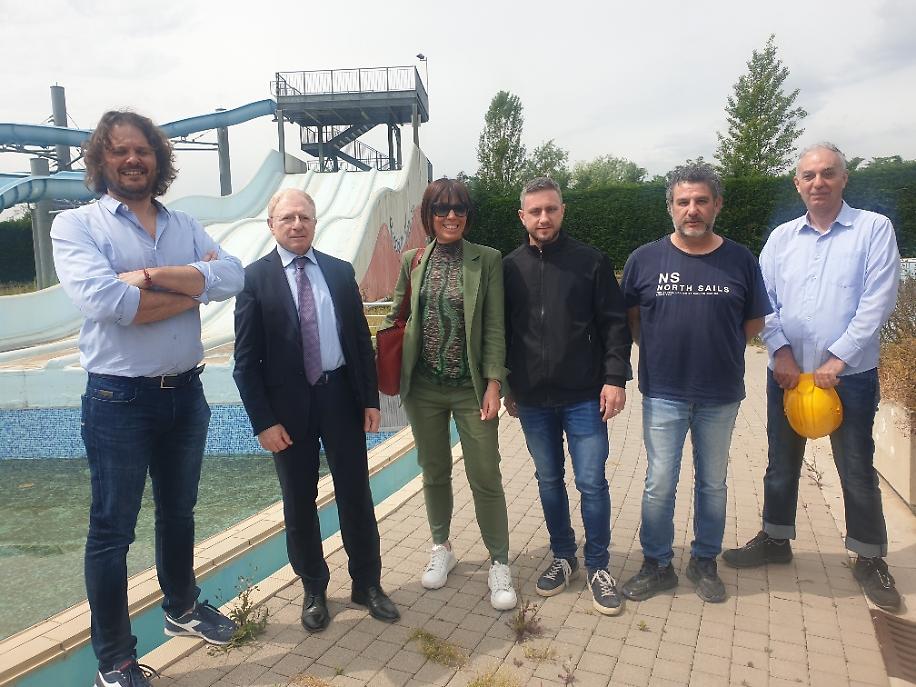 COMMISSARIO TOMAO VISITA PISCINA_ROVIGO (6)
