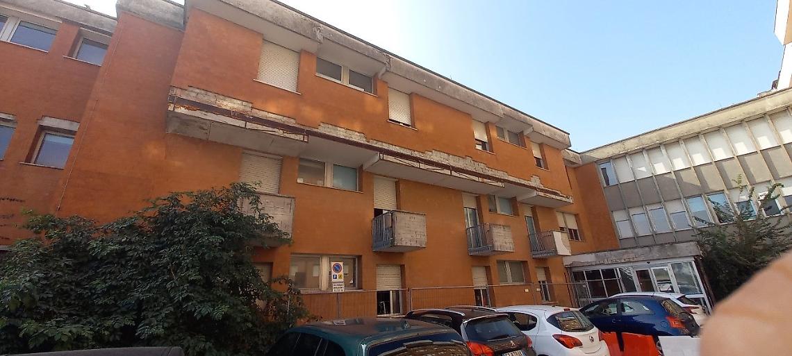 demolizione corpo F foto2