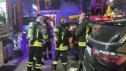 Verona, incendio in Viale della Repubblica: evacuato un palazzo di otto piani