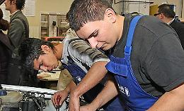Lavoro, i sindaci di Noale e Scorzè: "Assumete i locali"