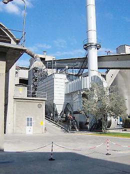 Monselice, via libera dal consiglio comunale per la riconversione del cementificio