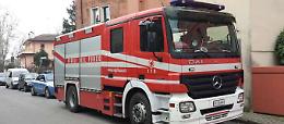 Incendio a Fossò: a fuoco un capannone, paura per la dispersione di eternit