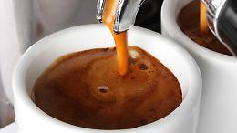 L'impennata del prezzo del caffè: aumenti record e le cause dietro il rincaro