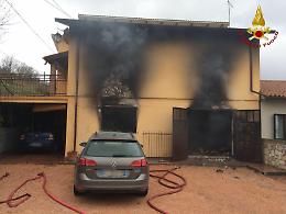Incendio a Cinto Euganeo e Vigodarzere, a fuoco due case
