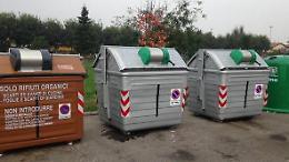 Rifiuti a Rovigo: arrivano i cassonetti con il chip