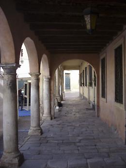 Montagnana, partiti i lavori ai sottoportici in centro storico