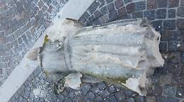 Porto Viro, un fulmine colpisce la chiesa e la macchina del parroco