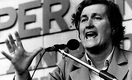 Laura Puppato ricorda Tina Anselmi: “Cammineremo sulle sue orme”.