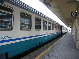 Blocco sulla linea Venezia-Bologna: ritardi superiori alle due ore per un tragico investimento