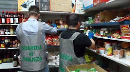 Maxi sequestro a Occhiobello in un mini market cinese