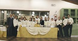 Istituto Cipriani di Adria: studenti al lavoro durante una cena di solidarietà