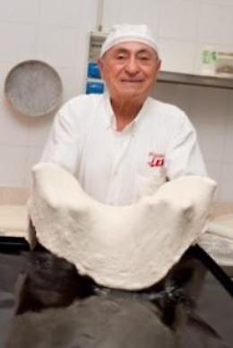 Chioggia, Leo festeggia i suoi primi 50 anni da re della pizza