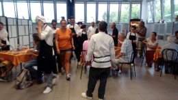 Padova, Dieffe offre un pranzo a senza dimora ed emarginati di Gruppo Polis
