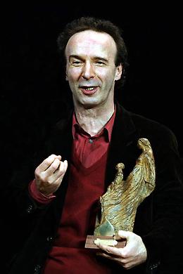 Buon compleanno a Roberto Benigni, che oggi compie 65 anni