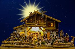 Presepe in tutte le scuole, a spese della Regione