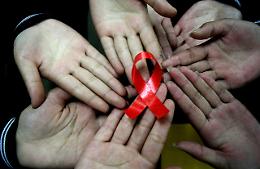 A Treviso l’arte e la moda parlano di HIV: al Museo Salce la prevenzione diventa creativa