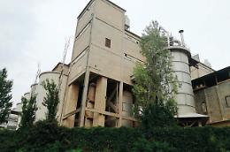 Gli abitanti del Monte Ricco: faremo analisi private per avere risposte