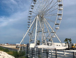 La ruota panoramica nell'estate 2018 a Chioggia