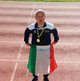 La marcia verso il podio: Stefano è campione del mondo
